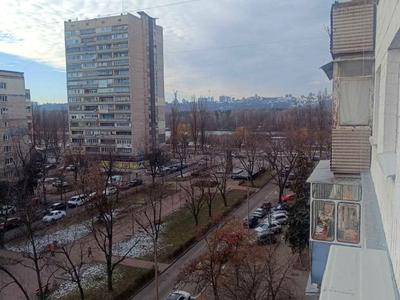 квартира за адресою Русанівський бульв., 3