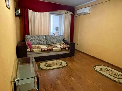 квартира по адресу Ореста Левицкого ул. (Академіка Курчатова), 8