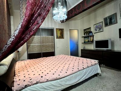 квартира по адресу Крещатик ул., 25