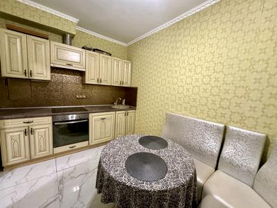 квартира за адресою Патріарха Мстислава Скрипника вул., 48-А
