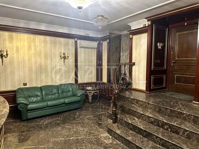 комерційна за адресою Костельна вул., 6