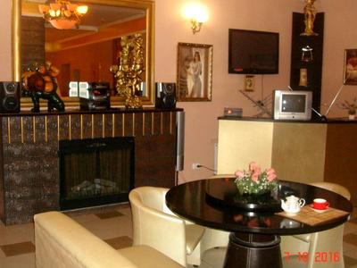 комерційна за адресою Дружбы, 80