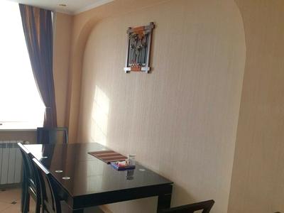 квартира за адресою Дніпровська набережна вул., 26