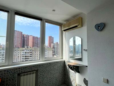 квартира за адресою Драгоманова вул., 17