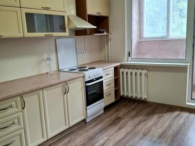 квартира за адресою Феодосійський пров., 24а