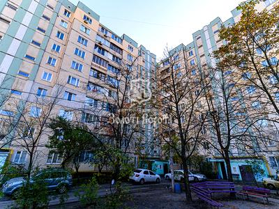 квартира по адресу Ревуцкого ул., 24/4
