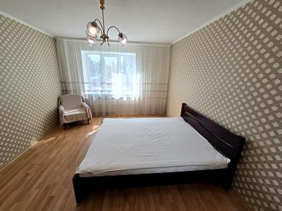 квартира за адресою Святошинська пл., 1