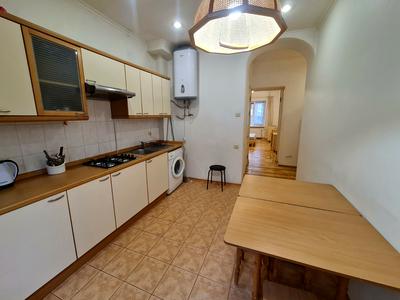 квартира за адресою Дарвіна вул., 1