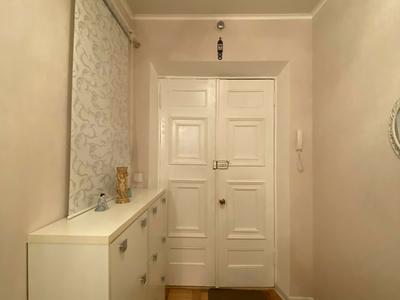 квартира за адресою Пастера вул., 21