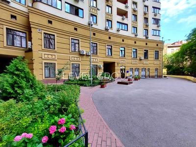 квартира за адресою В'ячеслава Чорновола вул., 27