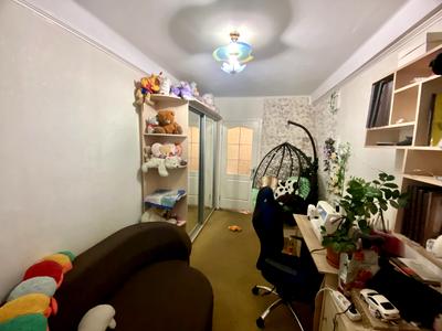 квартира за адресою Генерала Олекси Алмазова вул. (Генерала Карпенка), 5