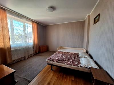 будинок за адресою с. Драгомирчани, Бандери