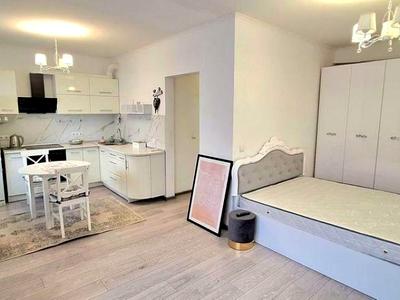 квартира за адресою Софії Русової вул., 7