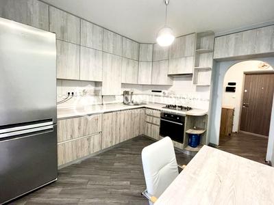 квартира за адресою Соборна вул., 105/6