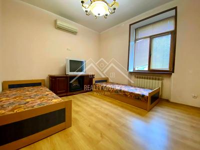 квартира по адресу Ракітіна, 11