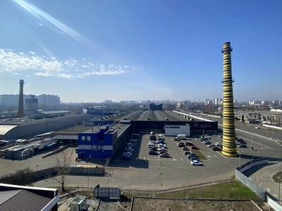 комерційна за адресою Лугова, 13ж