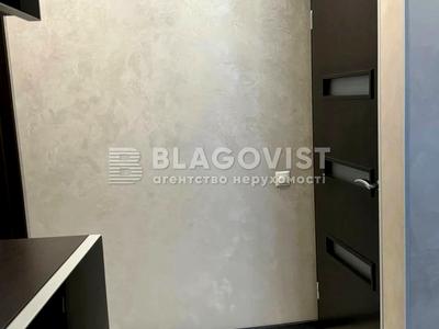 квартира за адресою Дніпровська набережна вул., 19-А