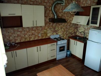 квартира за адресою Милославська вул., 16