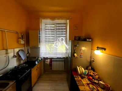 квартира за адресою Кривий Ріг, Конституційна вул., 10