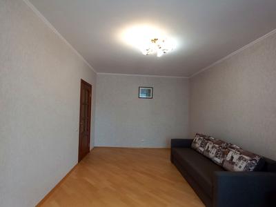 квартира за адресою Автозаводська вул., 63