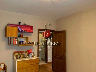 квартира по адресу Межигорская ул., 28