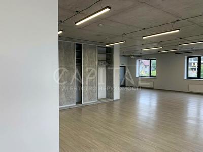 комерційна за адресою Валерія Лобановського просп., 124