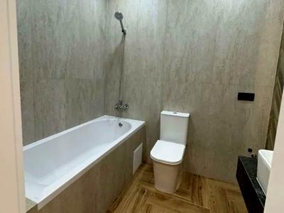 квартира за адресою Степана Бандери вул., 32/1