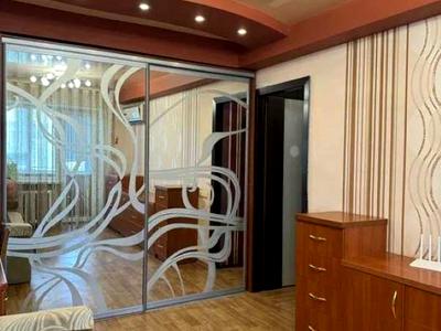 квартира за адресою Новодарницька вул., 27
