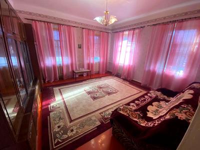 будинок за адресою Любецька вул. (Кемеровська), 40