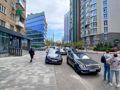 коммерческая по адресу Академика Филатова ул., 1/22