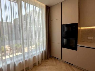 квартира за адресою Салютна вул., 2