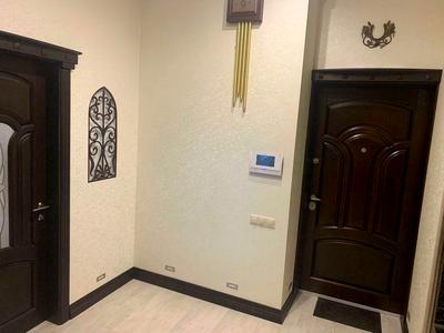 квартира за адресою Київ, Євгена Коновальця вул. (Щорса), 44