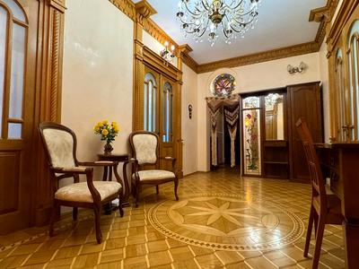 квартира за адресою Довженка вул., 8