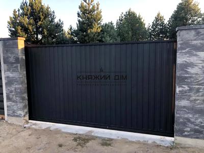 будинок за адресою Приозерна, 148