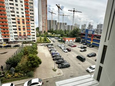 квартира за адресою Софії Русової вул., 7