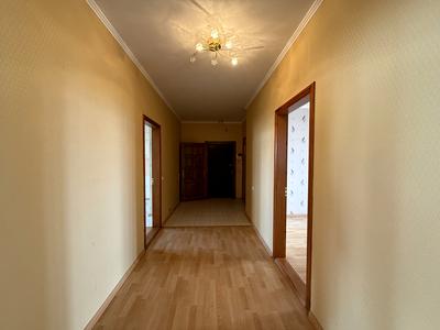 квартира за адресою Миколи Амосова вул., 4