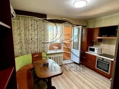 квартира за адресою Урлівська вул., 19