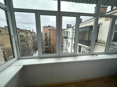 квартира за адресою Шовковична вул., 32/34
