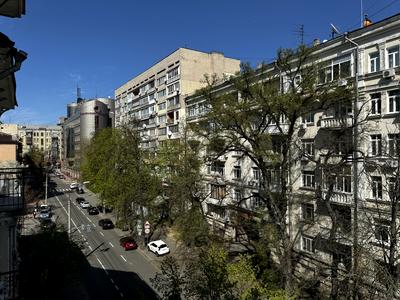 квартира за адресою Обсерваторна вул., 17