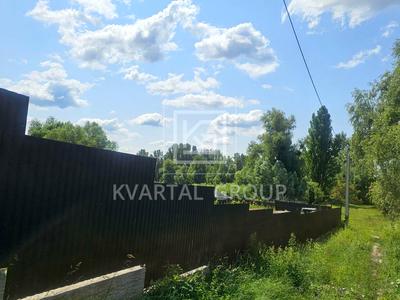 участок по адресу пгт. Ворзель, яблунська, 2