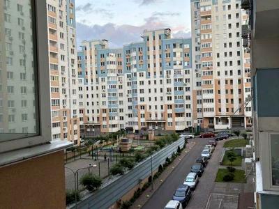 квартира за адресою Сергія Данченка вул., 32