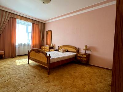 квартира за адресою Клінічна вул., 23/25