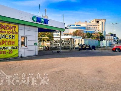 комерційна за адресою Харків, Академіка Павлова вул., 271