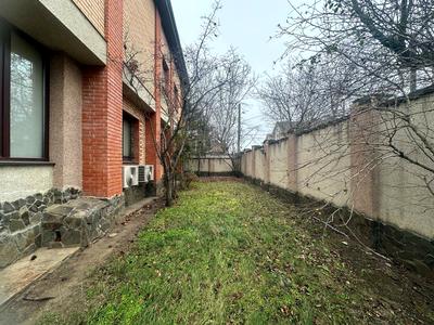 дом по адресу Капитана Кузнецова ул.