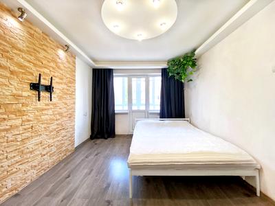 квартира за адресою Петра Калнишевського просп. (Косіора), 34