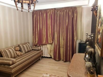 квартира за адресою Мілютенка вул., 16