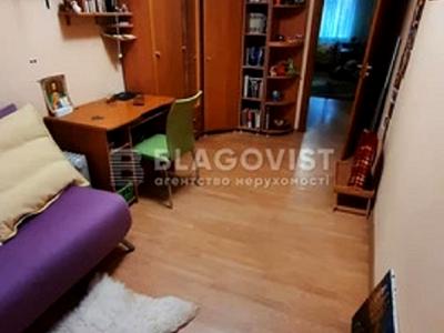 квартира за адресою Депутатська вул., 13