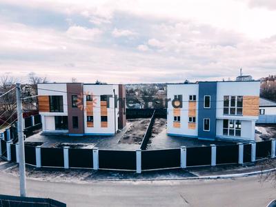 будинок за адресою Набережна вул., 7а