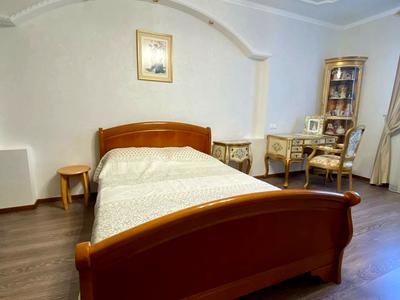 квартира за адресою Володимира Антоновича вул. (Свердлова), 26