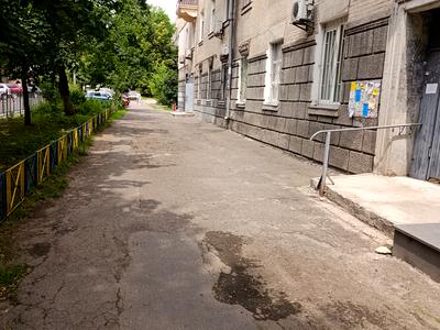 комерційна за адресою Голосіївський просп. (40-річчя Жовтня), 90